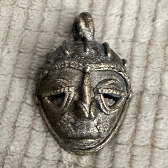 Vintage Tribal Mask Metal Pendant - Picture 1 of 3